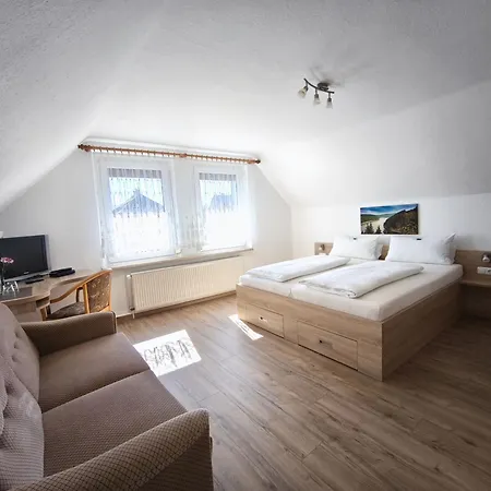 Landgasthof Kemter 3* Drobischau